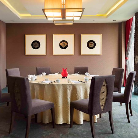 Sheraton Saigon Grand Opera Hotel Ho Chi Minh City Exterior photo
