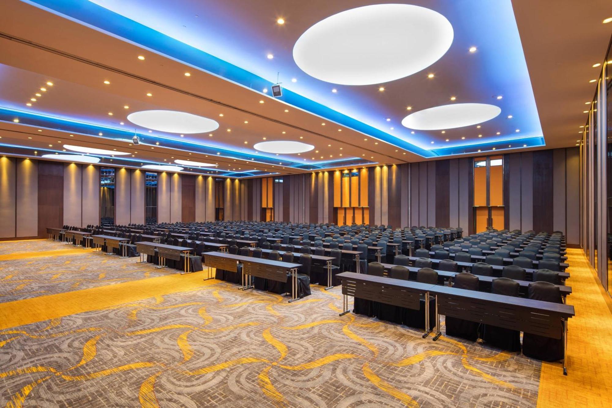 Sheraton Saigon Grand Opera Hotel Ho Chi Minh City Exterior photo