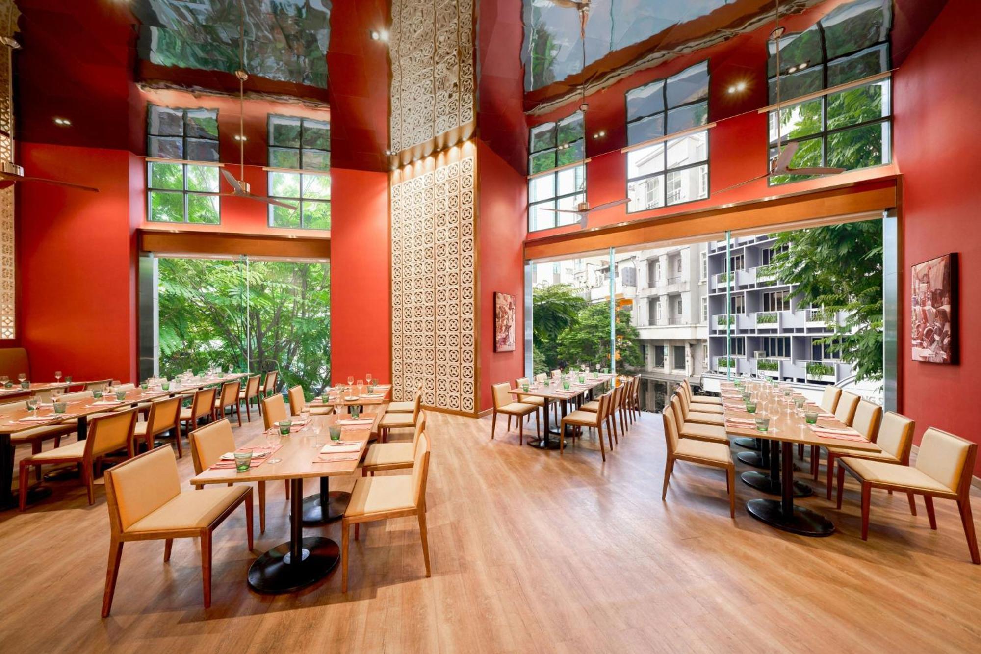 Sheraton Saigon Grand Opera Hotel Ho Chi Minh City Exterior photo